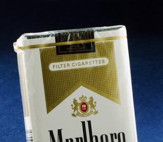 How to Use Marlboro Lights to Illuminate Your Home