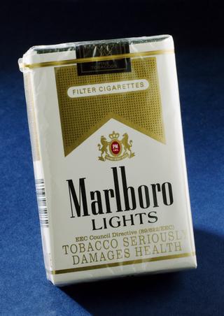 How to Use Marlboro Lights to Illuminate Your Home