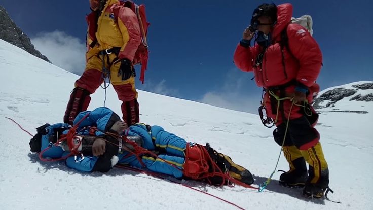 The TRAGIC Story of The sleeping beauty everest