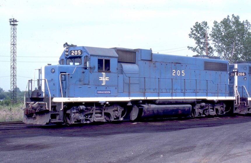 boston and maine new hamburg Railroad:Route Of The Minute Man