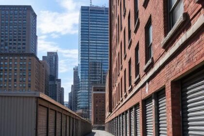 How to Organize Your Belongings in American Storage Jersey City