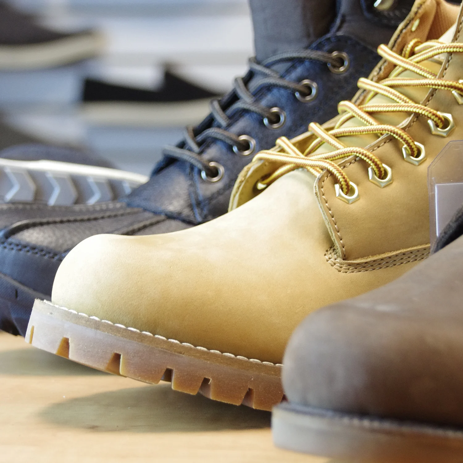 AM Shoes: Redefining Footwear Comfort and Style